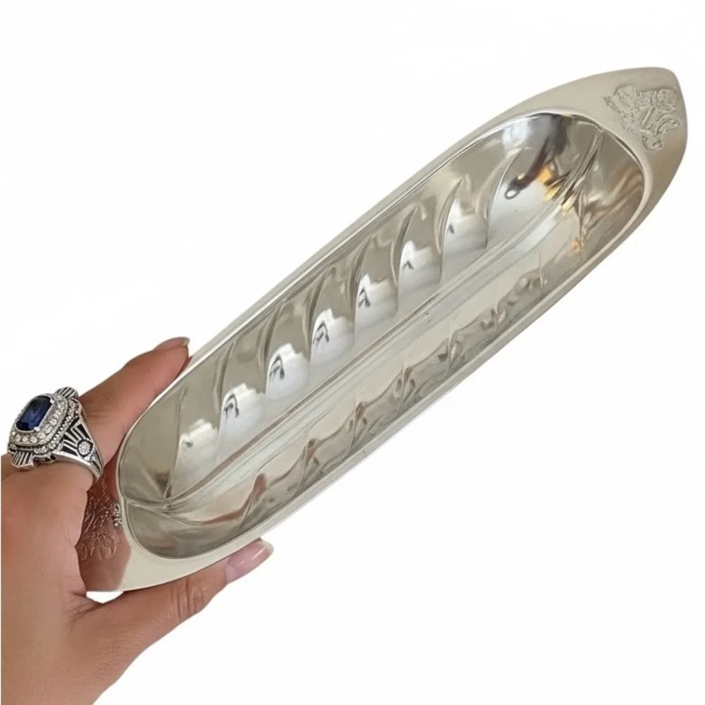 Kensington aluminum banana leaf serving tray, gift ware from 1930’s, Art Deco